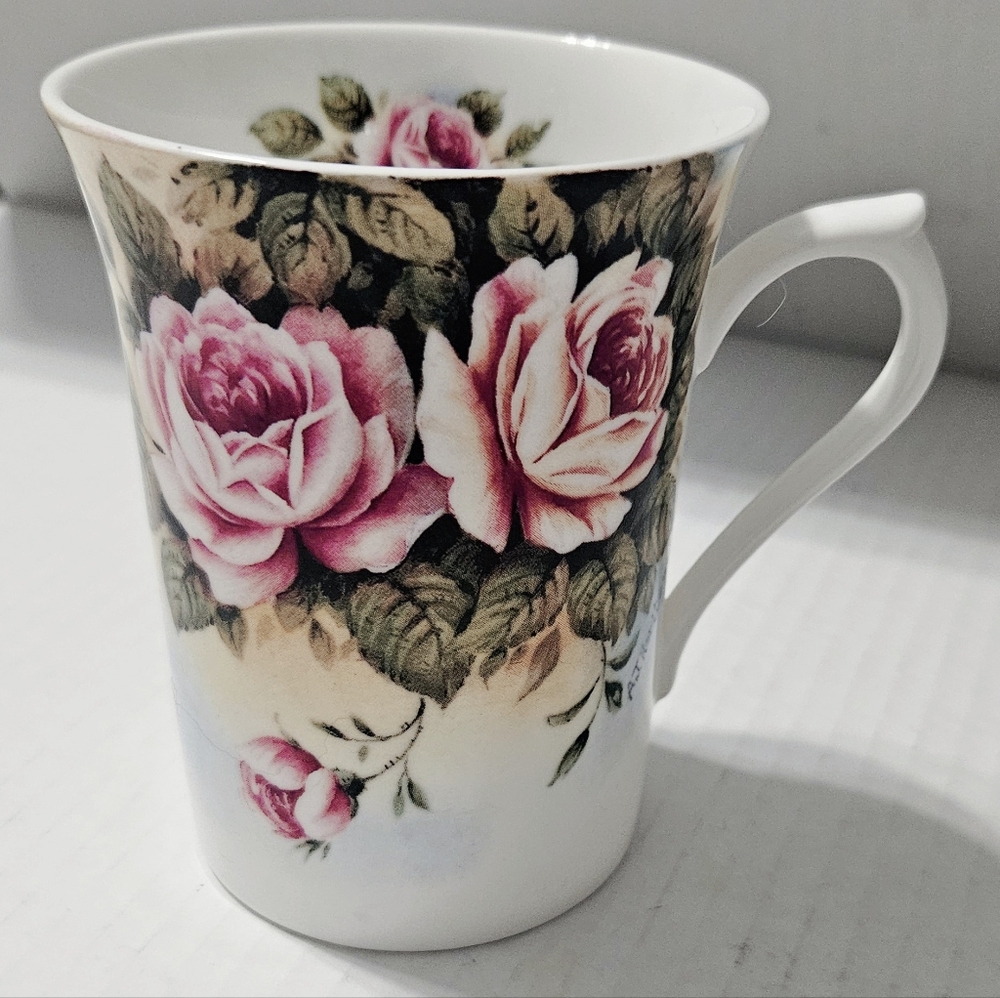 Queen's Morning Mist Roses Coffee Mug